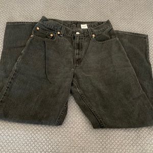 black loose fit tapered levi’s 560 jeans